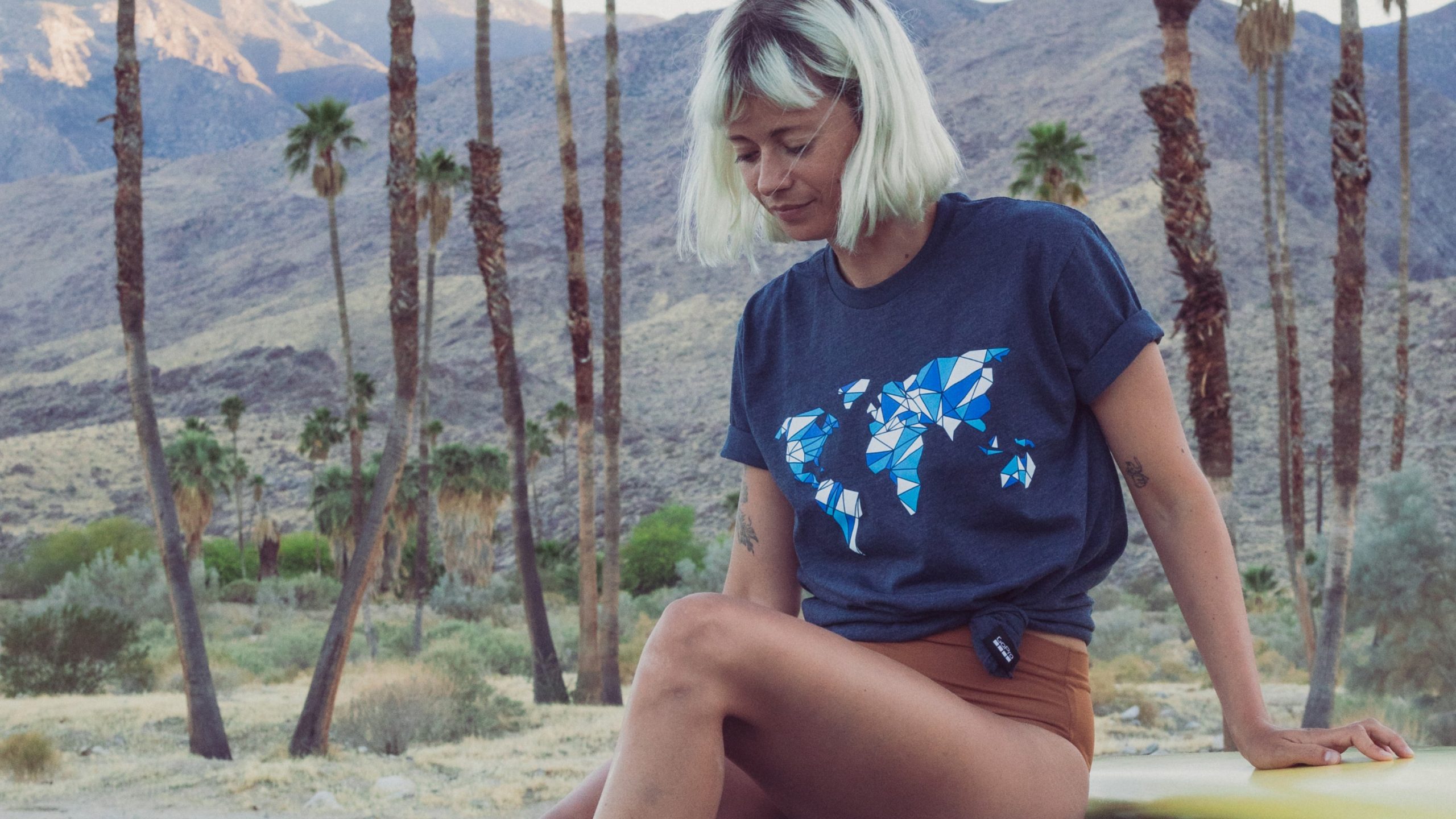 Global Graphic Tee (Blue) - Image 4